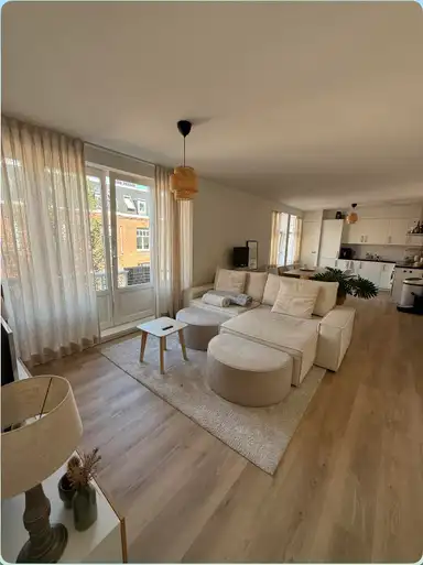 62m2 room to rent for 1300€/month in Zocherstraat, Amsterdam