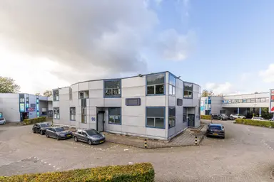 617m2 Appartement te huur voor 3750€/maand in Innsbruckweg 90, Rotterdam