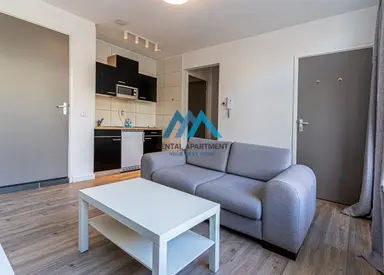 30m2 apartment to rent for 825€/month in Katwijkstraat 54, The Hague