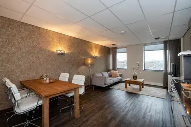 56m2 apartment to rent for 1573€/month in Eschertoren 13F, Leiden