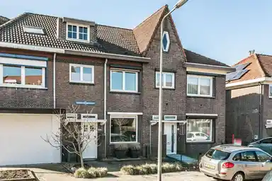 144m2 house to rent for 1495€/month in Eduard Wintgensstraat 30, Brunssum