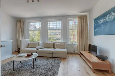 130m2 Appartamento in affitto per 2700€/mese a Van Alkemadelaan 309, The Hague