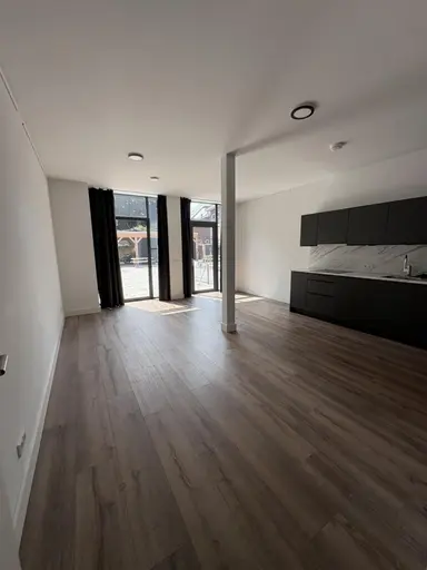 43m2 Appartement à louer pour 1595€/mois à Poirtersstraat 4, Tilburg