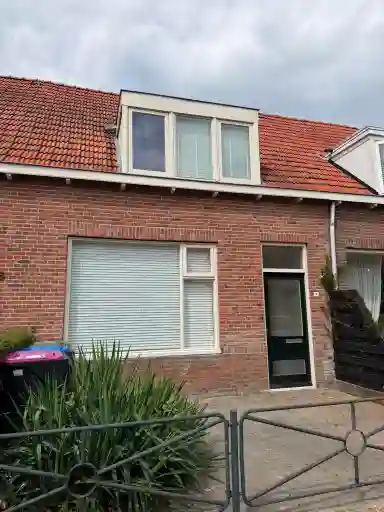 105m2 maison à louer pour 1200€/mois à Pinkstraat, Leeuwarden