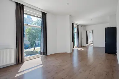 95m2 Appartement à louer pour 2250€/mois à Kruisweg, Haarlem