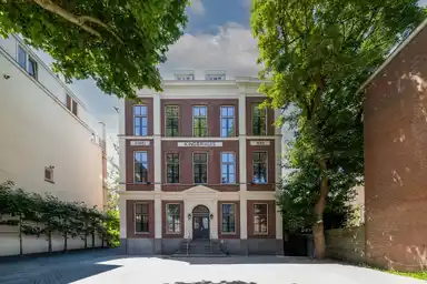 44m2 Appartement à louer pour 1560€/mois à Van Speykstraat 149, Rotterdam
