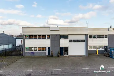 468m2 apartment to rent for 2850€/month in Ringdijk 526, Ridderkerk