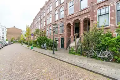 108m2 Appartement à louer pour 2500€/mois à Obrechtstraat 385, The Hague
