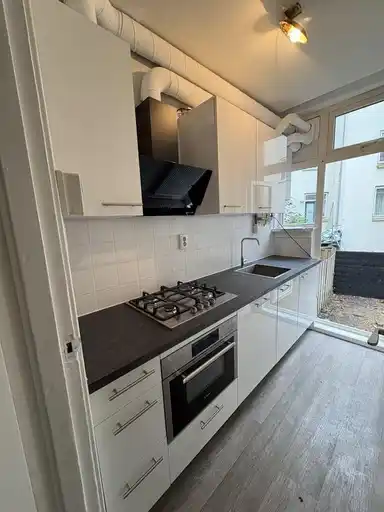 53μ² Διαμέρισμα προς ενοικίαση για 1104€/μήνα σε Polderlaan 32, Rotterdam