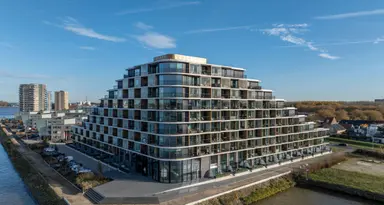 68m2 apartment to rent for 1495€/month in Pampuskade 56, Rotterdam