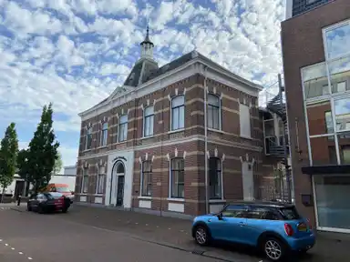 47m2 apartment to rent for 865€/month in Raadhuisstraat, Alphen aan den Rijn