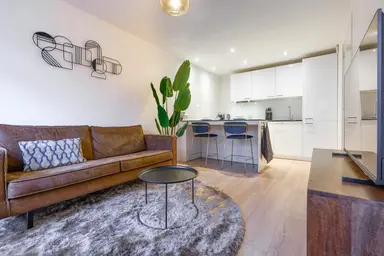 68m2 maison à louer pour 1900€/mois à Willemskade, Leeuwarden