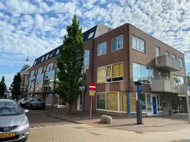 47m2 apartment to rent for 865€/month in Raadhuisstraat, Alphen aan den Rijn