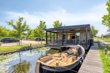 113m2 Appartement te huur voor 3700€/maand in Voorschoterweg 23F, Valkenburg