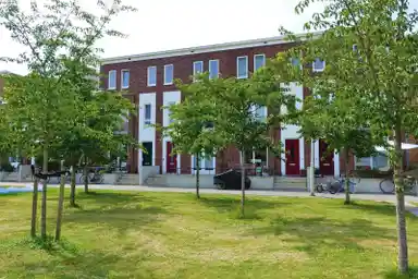 148m2 maison à louer pour 3450€/mois à André Voltenlaan, Utrecht