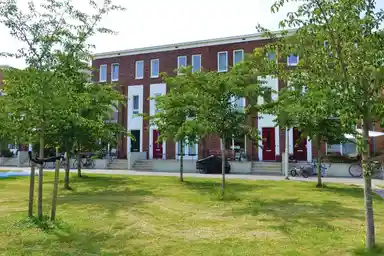 148m2 maison à louer pour 3450€/mois à André Voltenlaan, Utrecht