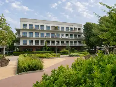 79m2 apartment to rent for 2890€/month in President Kennedyplantsoen, Amsterdam