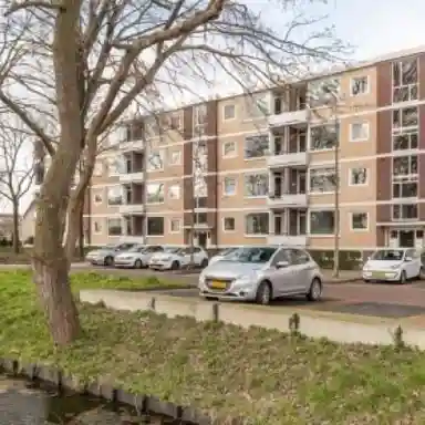 72m2 apartment to rent for 1025€/month in Marnixstraat 29, Alphen aan den Rijn