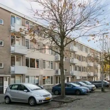 75m2 Appartement à louer pour 1020€/mois à Stalpaertstraat 42, Rotterdam