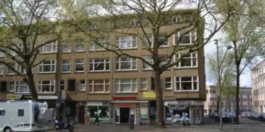 89m2 Appartement à louer pour 790€/mois à Dordtselaan 76A-02, Rotterdam