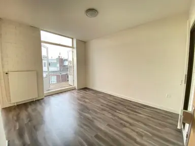30m2 studio te huur voor 645€/maand in Ruychaverstraat 4, The Hague