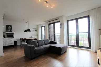 83μ² Διαμέρισμα προς ενοικίαση για 2350€/μήνα σε Julius Pergerstraat, Amsterdam