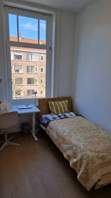 8m2 room to rent for 770€/month in Prins Hendriklaan, Rotterdam