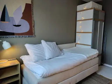 90m2 Kamer te huur voor 1100€/maand in Schonebergerweg, Rotterdam