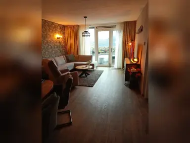 85m2 Appartamento in affitto per 856€/mese a Haagbeuk, Heiloo