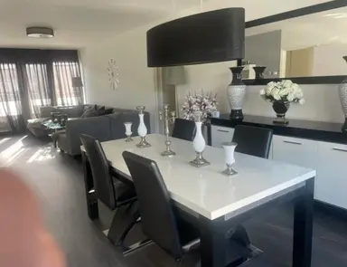 100m2 Appartamento in affitto per 2300€/mese a Ekingenstraat, Amsterdam