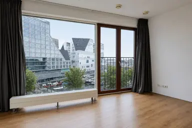 84m2 apartment to rent for 2750€/month in Winthontstraat 52, Amsterdam