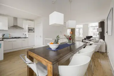 75m2 flat to rent for 2650€/month in Eerste Constantijn Huygensstraat 88, Amsterdam