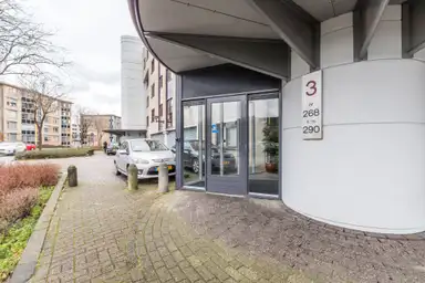 85m2 flat to rent for 1145€/month in Juweellaan 362, Zoetermeer