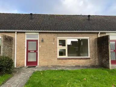 75m2 huis te huur voor 932.93€/maand in Prins Bernhardstraat 18, Leens
