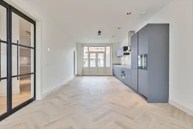 100m2 Appartamento in affitto per 3250€/mese a Jekerstraat 90-1, Amsterdam