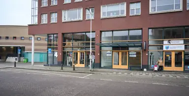 126m2 apartment to rent for 1850€/month in Schoutstraat 14, Ridderkerk