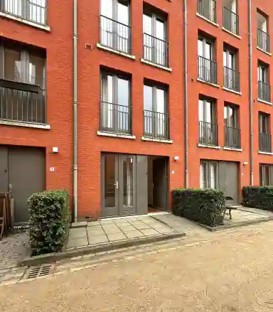 101m2 maison à louer pour 2100€/mois à Charlotte van Bourbonhof, Eindhoven