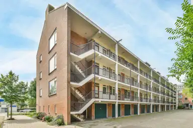 110m2 Appartamento in affitto per 2700€/mese a Sijlhoff 38, Amsterdam