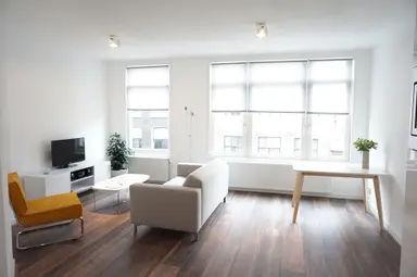 55μ² Διαμέρισμα προς ενοικίαση για 2450€/μήνα σε Bloemstraat 99-1, Amsterdam