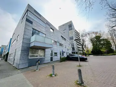 143μ² μονοκατοικία προς ενοικίαση για 2950€/μήνα σε Zwembadweg, Eindhoven