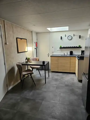 40μ² στούντιο προς ενοικίαση για 1100€/μήνα σε Iemingecamp, Emmen