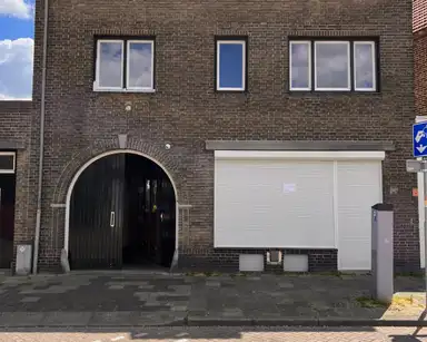 15m2 room to rent for 380€/month in Eikenderweg, Heerlen