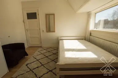 13m2 room to rent for 1268€/month in Roelofsstraat, The Hague