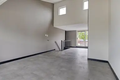 78μ² Διαμέρισμα προς ενοικίαση για 1750€/μήνα σε Vierlinghweg 27, Bergschenhoek