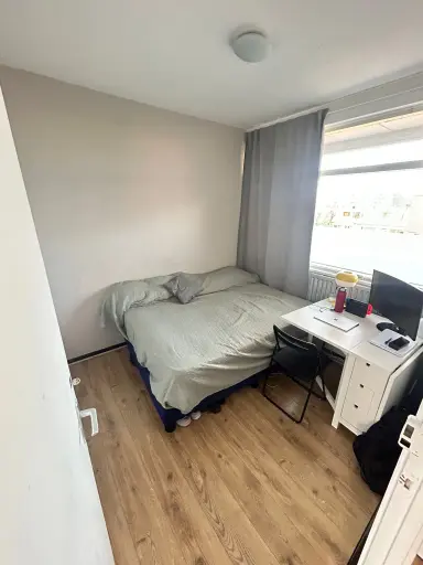 12μ² Δωμάτιο προς ενοικίαση για 875€/μήνα σε Plein 1953, Rotterdam