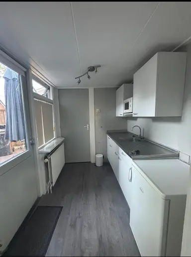 30m2 studio à louer pour 695€/mois à Dennenweg, Enschede