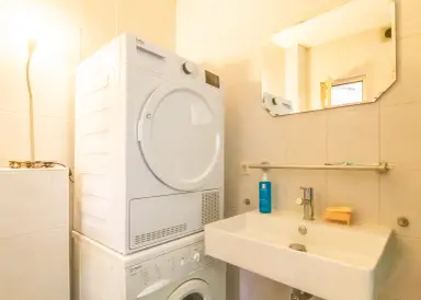 75μ² Διαμέρισμα προς ενοικίαση για 1497€/μήνα σε Vlaardingerstraat 31B, Schiedam