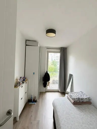8μ² Δωμάτιο προς ενοικίαση για 1250€/μήνα σε Mary van der Sluisstraat, Amsterdam