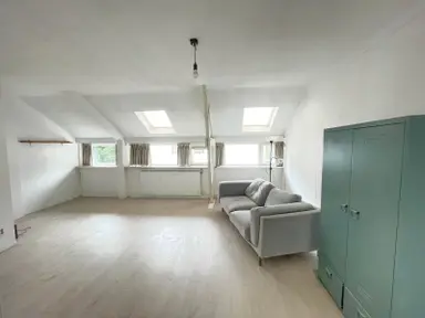 80m2 Appartement à louer pour 2100€/mois à Wilhelminapark, Haarlem