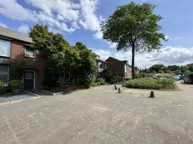 120m2 maison à louer pour 1750€/mois à Weilustlaan, Breda